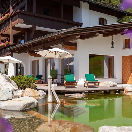 Lärchenhof Hotel 4*